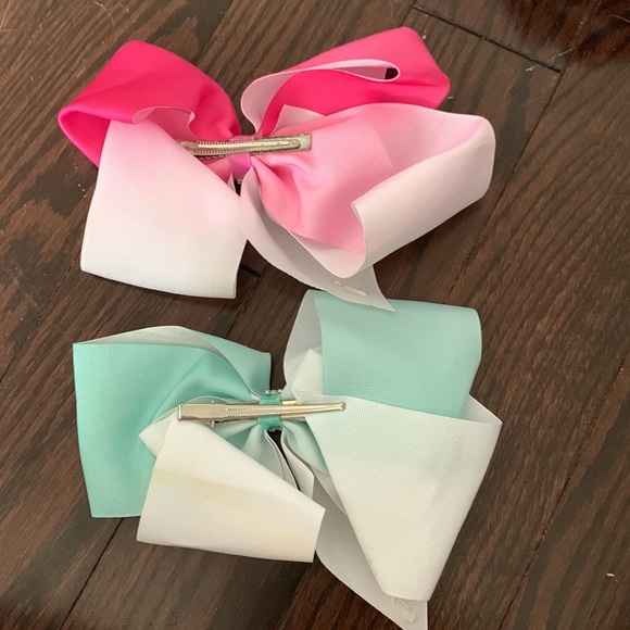 Jojo Siwa Bows - Picture 2 of 4